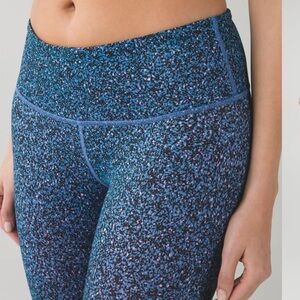 Lululemon Under Wonder leggings Blue Flashback Confetti